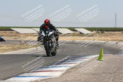 media/Aug-04-2024-TrackDaz (Sun) [[e1ff0814b6]]/Group B/1220pm (Wheelie Bump)/